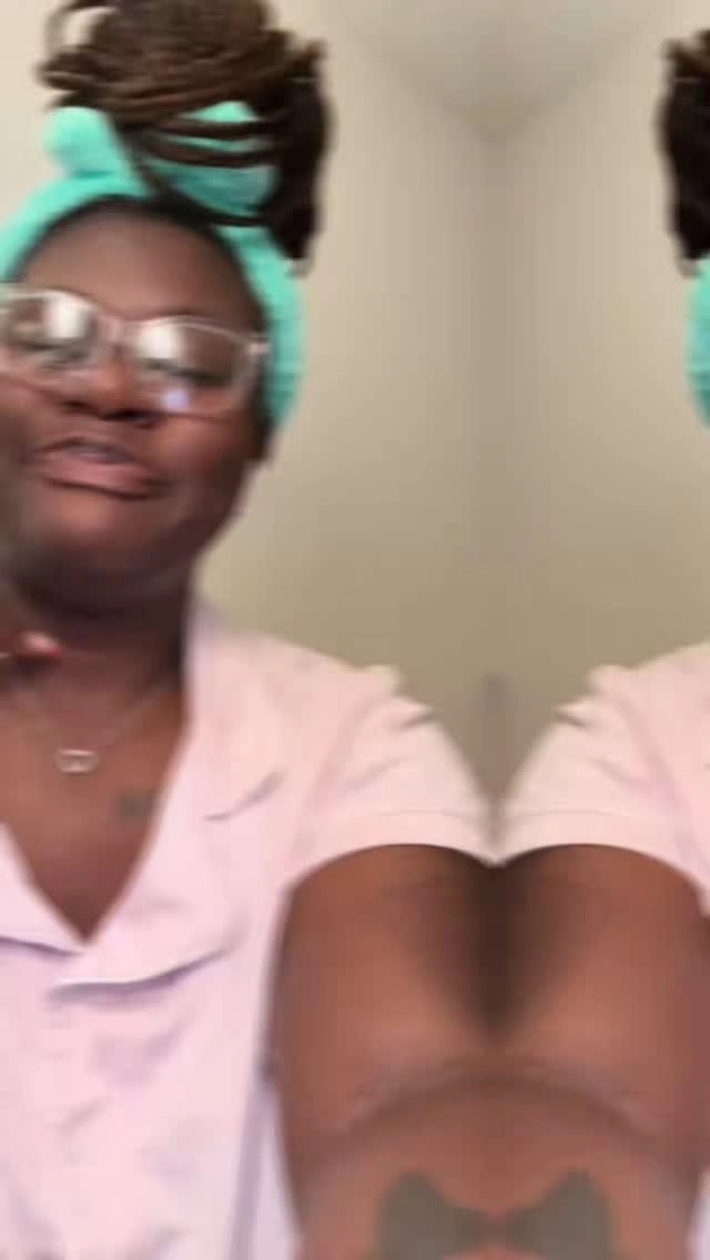 🙏 Ok, can we take a minute to say how we love and appreciate you @kaniyajanaee  and everyone on #BlackGirlShowerTok (on that other platform 😜) for your authentic + sage advice that spreads so much love and keeps us smelling fresh … everywhere. 

#HygieneTips #WitchHazel #HygieneProducts #Hygiene #FeminineProducts #PersonalCare #ShowerRoutine #AntiPerspirent #BodyOdor #Dickinsons #FacialCleanser #AffordableSkincare #skincare #SkincareRoutine #GRWM