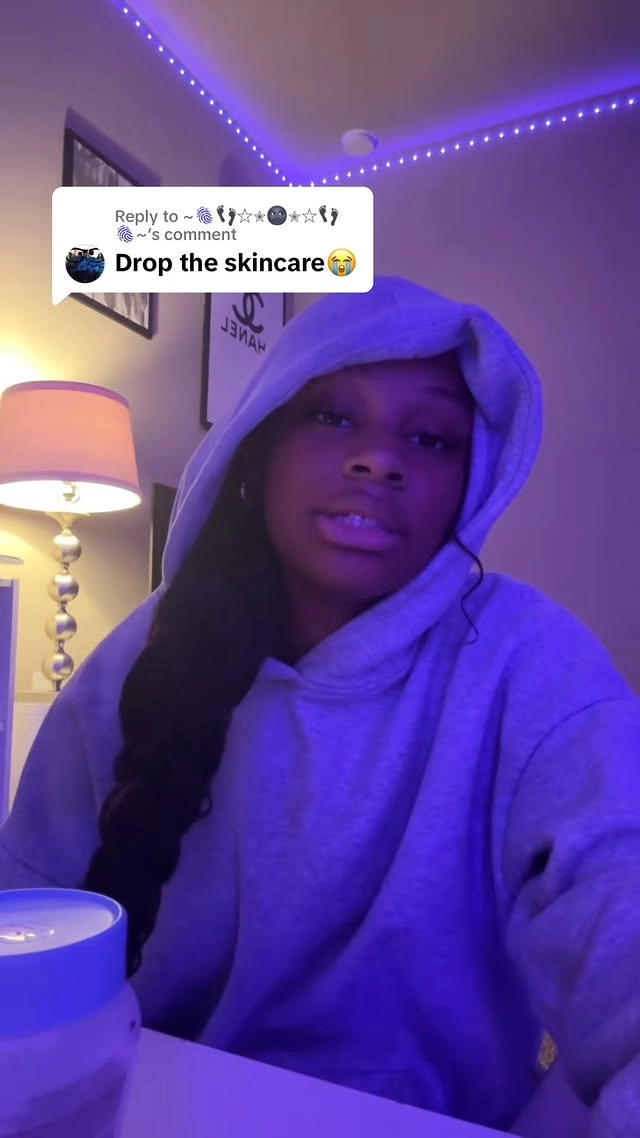 Bria is dropping those skincare tips like she’s been waiting for this her entire life lol 🥲  Thanks for never cheating on your #skincaresoulmate. When you find the one that works for you every time, why would you?? 😘

#HygieneTips #WitchHazel #HygieneProducts #Hygiene #FeminineProducts #PersonalCare #ShowerRoutine #AntiPerspirant #BodyOdor #Dickinsons #FacialCleanser #AffordableSkincare #skincare #SkincareRoutine #GRWM #toner